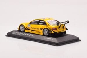 Mercedes C-Class W204 DTM Deutsche Post AMG Mercedes #17 D. Coulthard DTM 2010 Minichamps 1:43 400103817 Diecast — photo 3 of 4