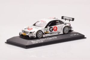 Mercedes C-Class W204 DTM GQ AMG Mercedes #16 Engels DTM 2009 Minichamps 1:43 400093816 Diecast — photo 2 of 4