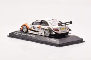 Mercedes C-Class W204 DTM Team AMG Mercedes #10 G. Paffett DTM 2009 Minichamps 1:43 400093910 Diecast — photo 3 of 4