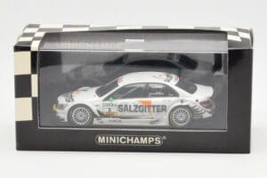 Mercedes C-Class W204 DTM Team AMG Mercedes #5 J. Green DTM 2008 Minichamps 1:43 400083805 Diecast — photo 4 of 4