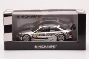 Mercedes C-Class W204 DTM Team AMG Mercedes #8 R. Schumacher DTM 2010 Minichamps 1:43 400103908 Diecast — photo 4 of 4