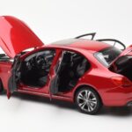 Mercedes C-Class W205 Red Metallic Asia Exclusive Norev 1:18 - image 5 of 8