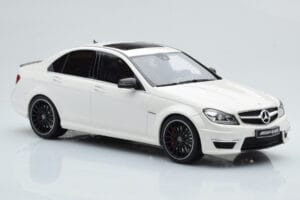 Mercedes C63 AMG W204 White GT Spirit 1:18 GT166 Resin — photo 4 of 6