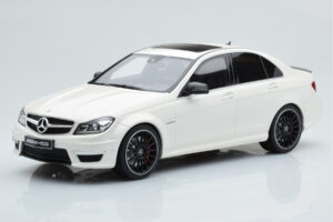 Mercedes C63 AMG W204 White GT Spirit 1:18
