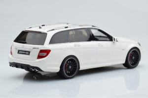 Mercedes C63 AMG S204 T-Model White GT Spirit 1:18 GT147 Resin — photo 2 of 8