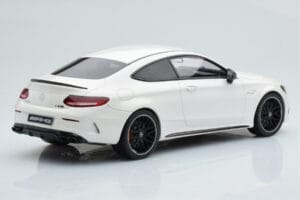 Mercedes C63S AMG C205 Coupe White GT Spirit 1:18 B66965707 Resin — photo 2 of 6