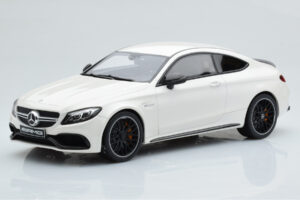 Mercedes C63S AMG C205 Coupe White GT Spirit 1:18