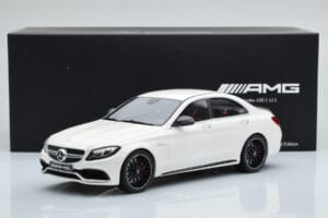 Mercedes C63S AMG W205 White GT Spirit 1:18 B66960370 Resin — photo 6 of 6