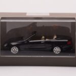 Mercedes CLK A209 Cabriolet Obsidian Black Metallic Minichamps 1:43 - image 4 of 4