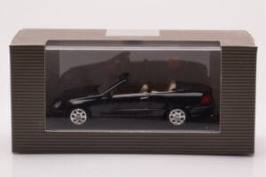 Mercedes CLK A209 Cabriolet Obsidian Black Metallic Minichamps 1:43 B66961966 Diecast — photo 4 of 4