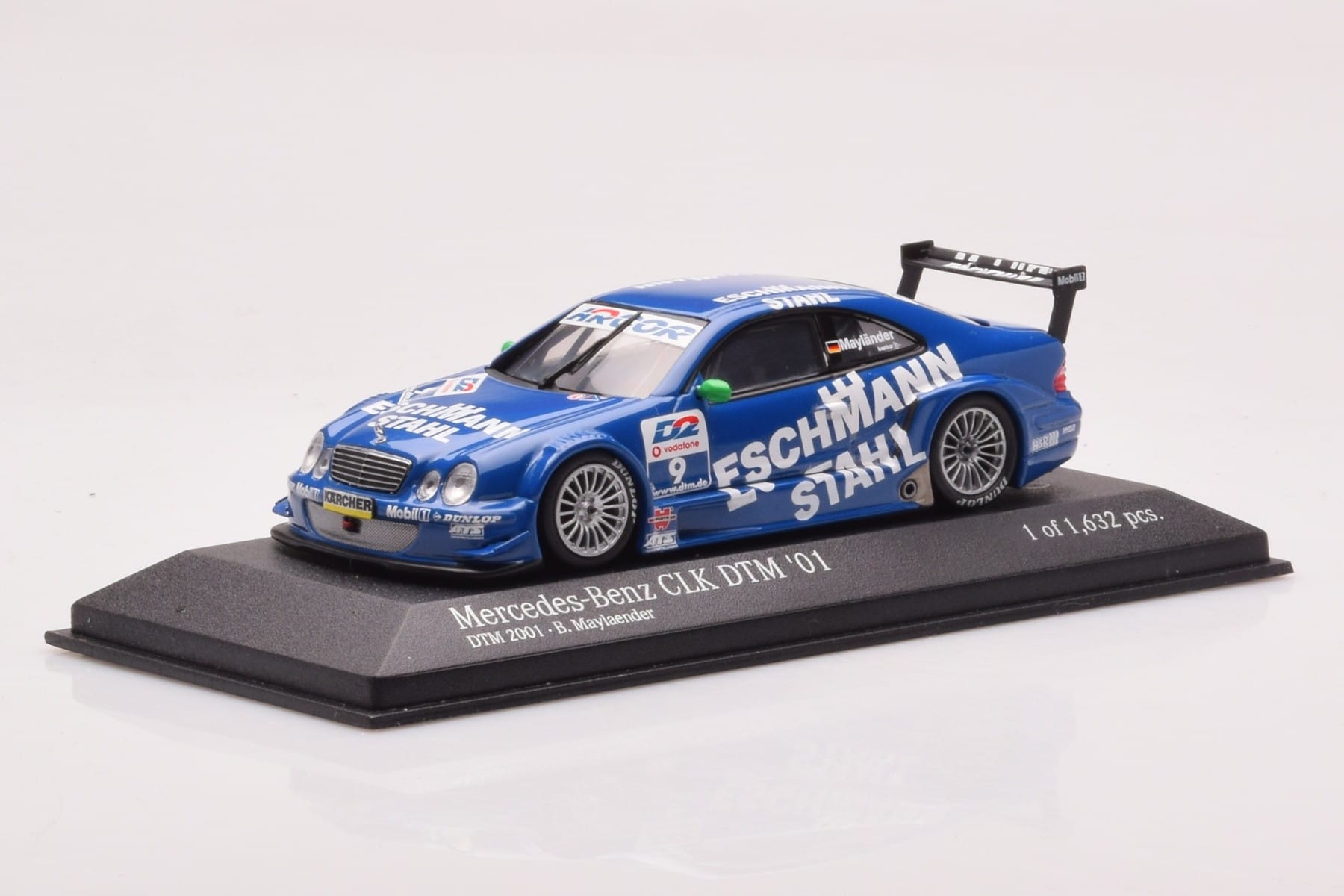 Mercedes CLK DTM Team Manthey #9 B. Maylander DTM 2001 Minichamps 1:43 400013109 Diecast — photo 2 of 4
