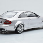 Mercedes CLK63 AMG C209 Coupe Silver Otto 1:18 - image 2 of 6