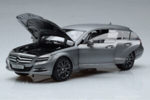Mercedes CLS Shooting Brake X218 Alanite Grey Norev 1:18 B66960117 Diecast — photo 2 of 7