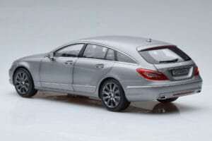 Mercedes CLS Shooting Brake X218 Alanite Grey Norev 1:18 B66960117 Diecast — photo 6 of 7