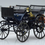 Mercedes Daimler Motorkutsche Dark Blue Norev 1:18