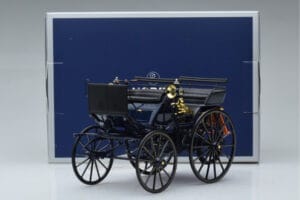 Mercedes Daimler Motorkutsche Dark Blue Norev 1:18 183700 Diecast — photo 6 of 6