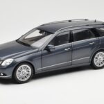 Mercedes E-Class S212 T-Model Tenorit Grey Metallic Minichamps 1:18 B66962447
