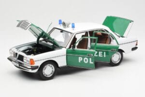 Mercedes E-Class W123 Polizei Norev 1:18 B66040676 Diecast — photo 2 of 8
