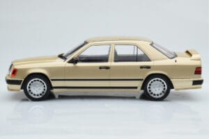 Mercedes E-Class W124 Tuning Beige MCG 1:18 MCG18342 Diecast — photo 3 of 6