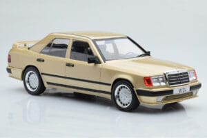 Mercedes E-Class W124 Tuning Beige MCG 1:18 MCG18342 Diecast — photo 4 of 6