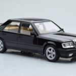 Mercedes E-Class W124 Tuning Black MCG 1:18 - image 4 of 6