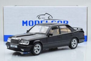 Mercedes E-Class W124 Tuning Black MCG 1:18 MCG18341 Diecast — photo 6 of 6