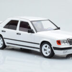 Mercedes E-Class W124 Tuning White MCG 1:18 - image 4 of 6