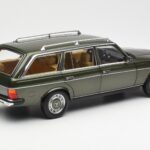 Mercedes 230T W123 T-Model Green Metallic Norev 1:18 183730 - image 3 of 8