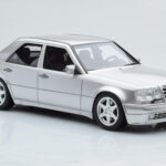 Mercedes E500 W124 Silver Otto 1:18 - image 4 of 6