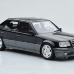 Mercedes E60 AMG W124 Black Otto 1:18 - image 4 of 6