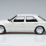 Mercedes E60 AMG W124 White Otto 1:18 - image 3 of 6