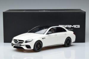 Mercedes AMG E63 S W213 White GT Spirit 1:18 B66965711 Resin — photo 6 of 6