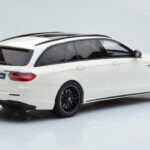 Mercedes AMG E63 S S213 T-Model White GT Spirit 1:18 - image 2 of 6