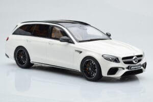 Mercedes AMG E63 S S213 T-Model White GT Spirit 1:18 GT795 Resin — photo 4 of 6