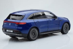 Mercedes EQC 400 Brilliant Blue NZG 1:18 B66963757 Diecast — photo 3 of 8