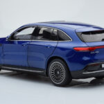 Mercedes EQC 400 Brilliant Blue NZG 1:18 - image 5 of 8