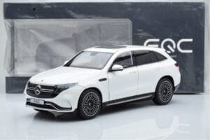 Mercedes EQC 400 Diamond White NZG 1:18 B66963756 Diecast — photo 8 of 8