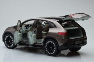 Mercedes EQE SUV X294 AMG Line Velvet Brown NZG 1:18 B66960836 Diecast — photo 5 of 8