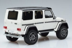 Mercedes G500 4x4 W463 GT Spirit 1:18 GT142 Resin — photo 2 of 6