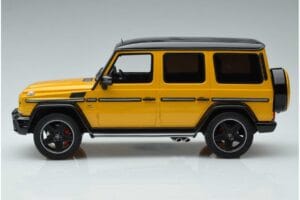 Mercedes AMG G63 W463 Crazy Color Solar Beam Dealer Edition GT Spirit 1:18 B66961012 Resin — photo 3 of 6