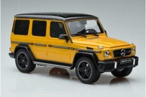 Mercedes AMG G63 W463 Crazy Color Solar Beam Dealer Edition GT Spirit 1:18 B66961012 Resin — photo 4 of 6