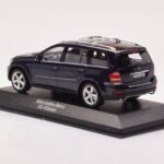 Mercedes GL X164 Tanzanite Blue Minichamps 1:43 - image 3 of 4