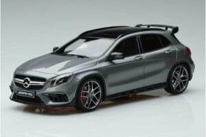 Mercedes AMG GLA 45 X156 Dealer Edition GT Spirit 1:18 B66960467 Resin