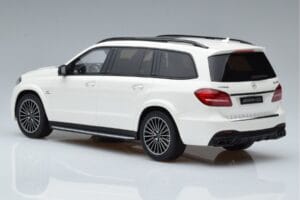 Mercedes AMG GLS63 X166 White GT Spirit 1:18 B66965709 Resin — photo 5 of 6