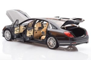 Mercedes Maybach S-Class W222 Brabus 900 Obsidian Black Almost Real 1:18 860102 Diecast — photo 5 of 8