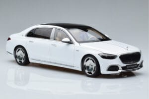 Mercedes Maybach S600 W222 V12 Biturbo Diamond White Almost Real 1:18 820116 Diecast — photo 6 of 11
