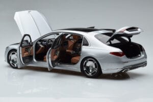 Mercedes Maybach S600 W222 V12 Biturbo Hightech Silver Almost Real 1:18 820118 Diecast — photo 8 of 12