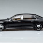 Mercedes Maybach S600 W222 V12 Biturbo Obsidian Black Almost Real 1:18 - image 5 of 11