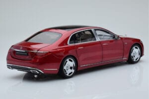 Mercedes Maybach S600 W222 V12 Biturbo Patagonia Red Almost Real 1:18 820119 Diecast — photo 3 of 10