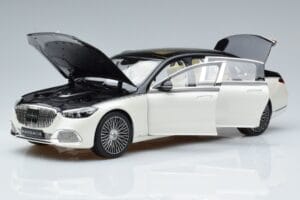 Mercedes Maybach S680 X223 White Norev 1:18 B66961424 Diecast — photo 2 of 7